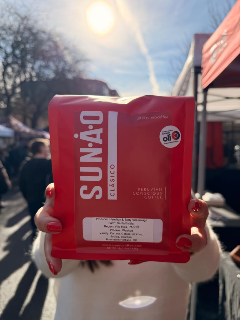A bag of SUNAO Clásico coffee from Finca Santa Estela, Villa Rica, Pasco